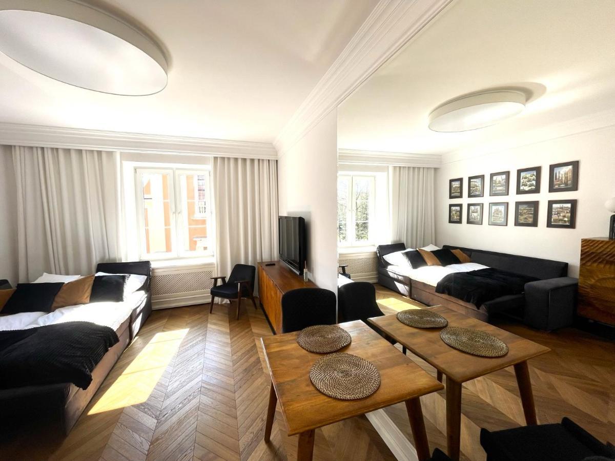 Warsaw Miodowa Apartments - Old Town - Stare Miasto المظهر الخارجي الصورة